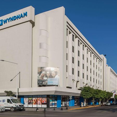Wyndham Executivo Кульякан Экстерьер фото